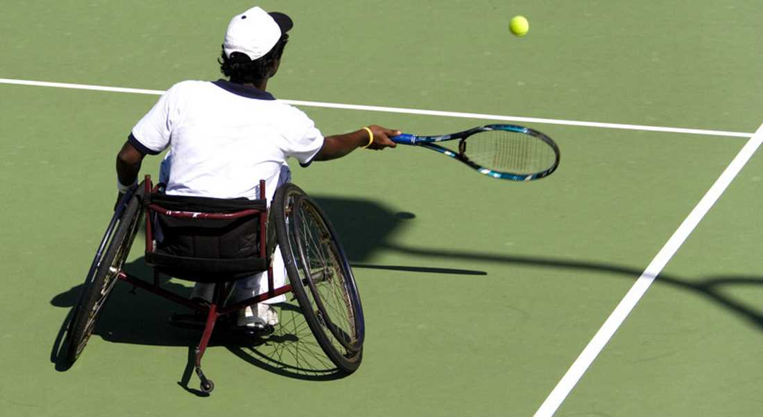 Tennis coaching for children and adults with disabilities start on Wednesday's.